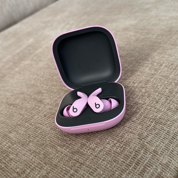 Pink Beats Fit Pro Tru Wireless Earbuds - Picture 4 of 4